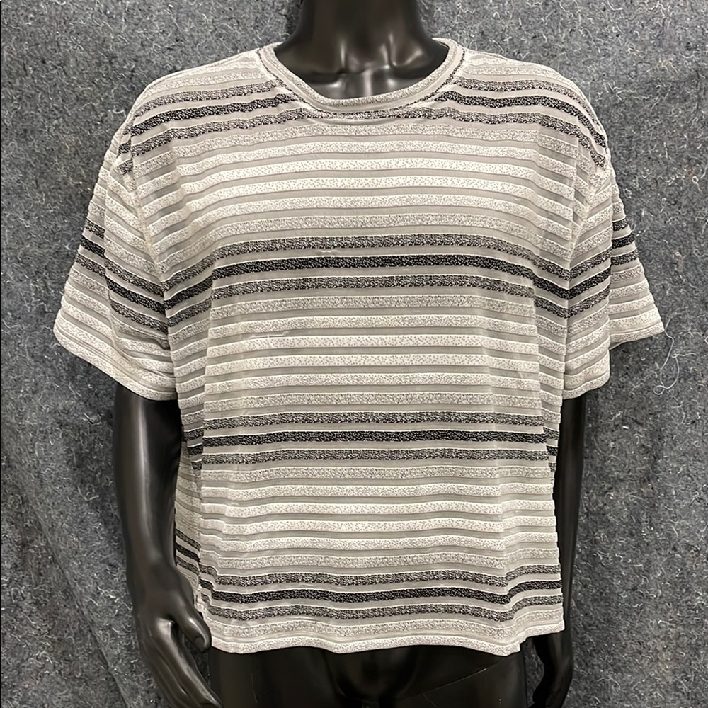 NEW Shape WOMENS 2X Gray White Light Striped Captivate Mesh Jacquard Tee Shirt